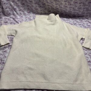 🪄Free People Turtleneck Sweater